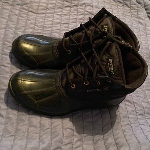 Sperry rain boots like new.